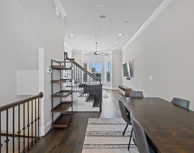 2268 Alterbrook Lane - Photo Thumbnail 9