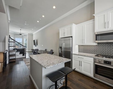 2268 Alterbrook Lane - Photo Thumbnail 10