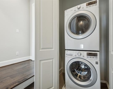 2268 Alterbrook Lane - Photo Thumbnail 19
