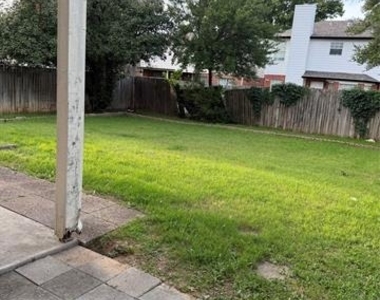 8617 Sabinas Trail - Photo Thumbnail 26