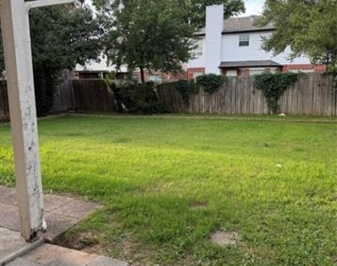 8617 Sabinas Trail - Photo Thumbnail 32