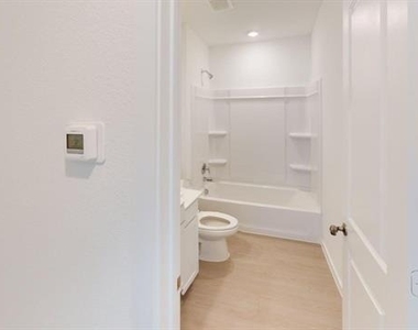 2908 Hearts Trail - Photo Thumbnail 14