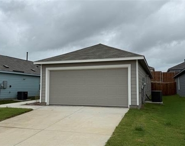 2908 Hearts Trail - Photo Thumbnail 2