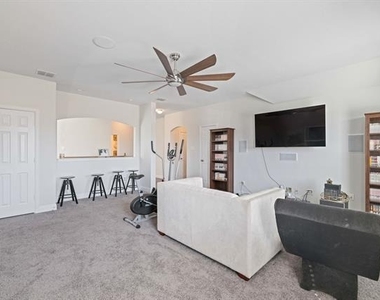11740 Tuscarora Drive - Photo Thumbnail 24