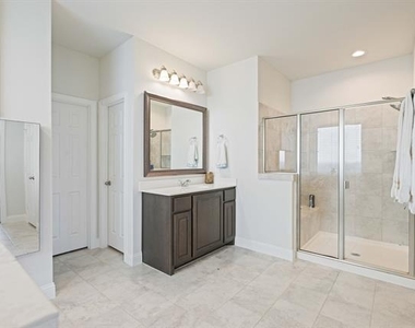 11740 Tuscarora Drive - Photo Thumbnail 18