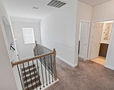 11740 Tuscarora Drive - Photo Thumbnail 22