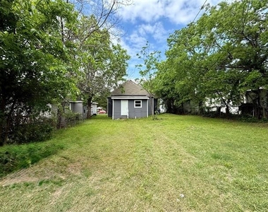 1326 W Sears Street - Photo Thumbnail 20
