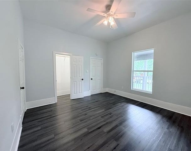1326 W Sears Street - Photo Thumbnail 17