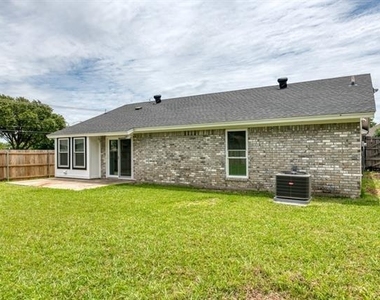 1700 Willow Vale Drive - Photo Thumbnail 19