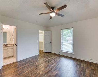 1700 Willow Vale Drive - Photo Thumbnail 16