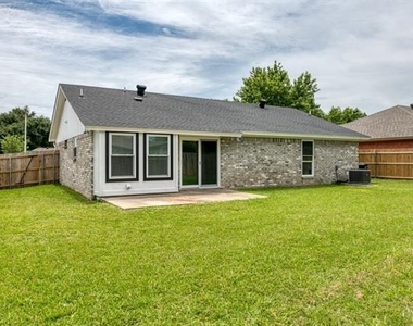 1700 Willow Vale Drive - Photo Thumbnail 20