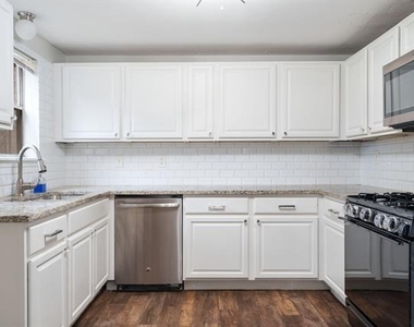 1614 Seevers Avenue - Photo Thumbnail 3