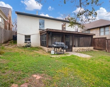 1614 Seevers Avenue - Photo Thumbnail 18