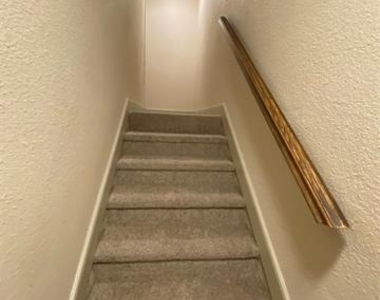 10151 Camelot Drive - Photo Thumbnail 8