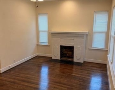 522 Cameron Avenue - Photo Thumbnail 2