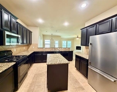 1106 Ellis Road - Photo Thumbnail 5