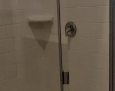 308 Youngblood Lane - Photo Thumbnail 6