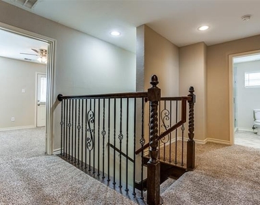 336 Austin Avenue - Photo Thumbnail 19