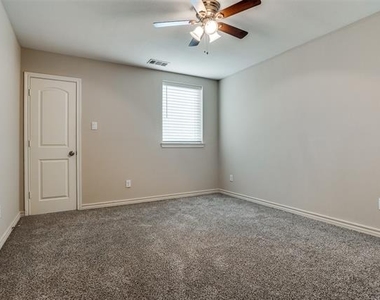 336 Austin Avenue - Photo Thumbnail 21