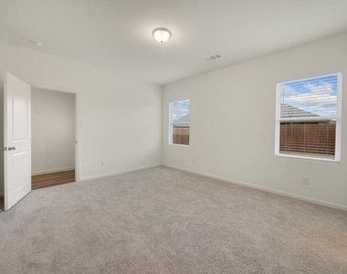 617 Delaware Avenue - Photo Thumbnail 17