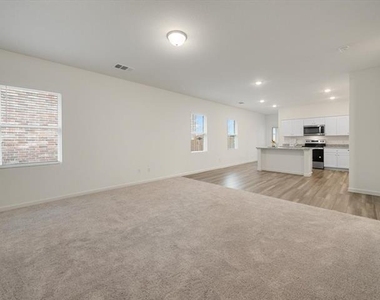 617 Delaware Avenue - Photo Thumbnail 7