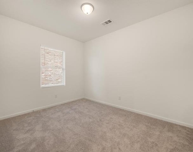 617 Delaware Avenue - Photo Thumbnail 23