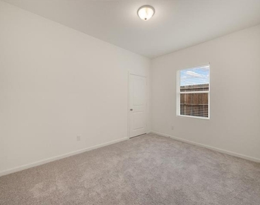 617 Delaware Avenue - Photo Thumbnail 22