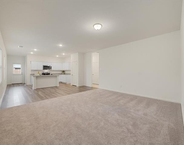 617 Delaware Avenue - Photo Thumbnail 4