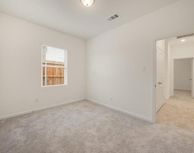 617 Delaware Avenue - Photo Thumbnail 21