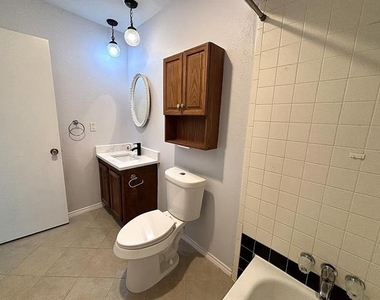 5620 Pearce Street - Photo Thumbnail 17