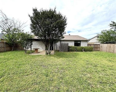 5620 Pearce Street - Photo Thumbnail 22