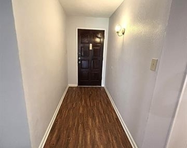 5620 Pearce Street - Photo Thumbnail 1