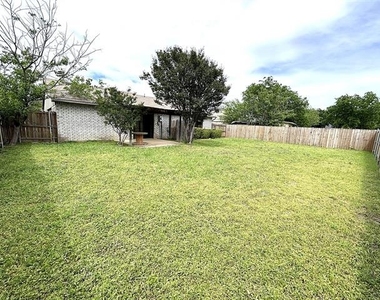5620 Pearce Street - Photo Thumbnail 23