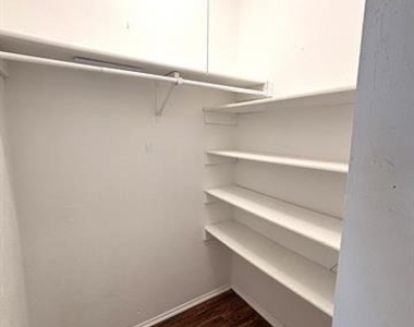 5620 Pearce Street - Photo Thumbnail 12