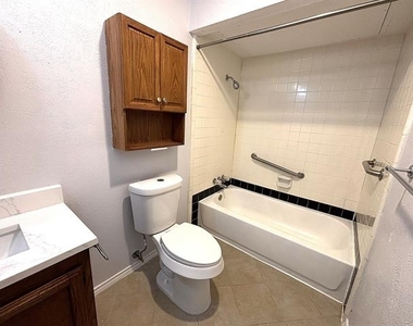 5620 Pearce Street - Photo Thumbnail 18