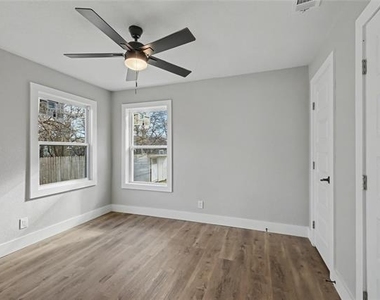 4220 Ramey Avenue - Photo Thumbnail 11