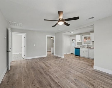 4220 Ramey Avenue - Photo Thumbnail 5