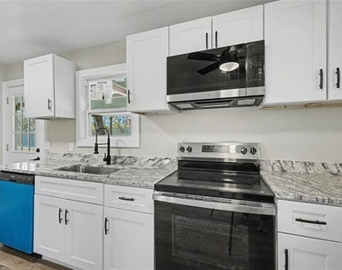4220 Ramey Avenue - Photo Thumbnail 9