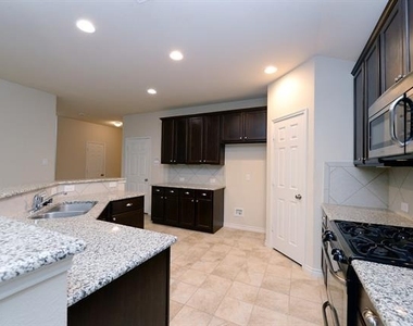 1917 Megan Creek Drive - Photo Thumbnail 6