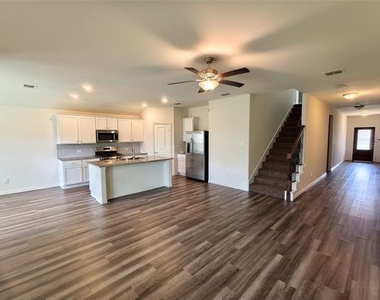 213 Cedar Canyon Drive - Photo Thumbnail 1