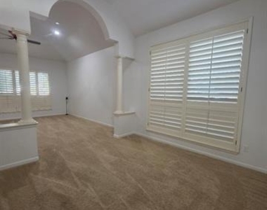 1315 Spyglass Drive - Photo Thumbnail 8