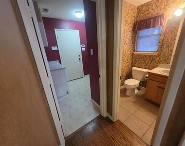 1315 Spyglass Drive - Photo Thumbnail 16