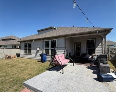 1300 Starling Street - Photo Thumbnail 24