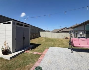 1300 Starling Street - Photo Thumbnail 23