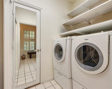 1418 Yakimo Drive - Photo Thumbnail 19