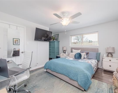 5076 Matilda Street - Photo Thumbnail 11