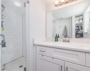 5076 Matilda Street - Photo Thumbnail 13