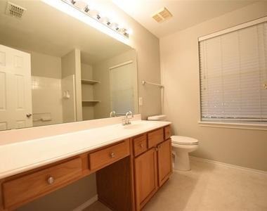 421 Stanley Falls Drive - Photo Thumbnail 16