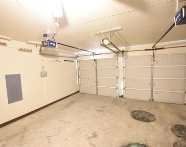421 Stanley Falls Drive - Photo Thumbnail 25