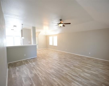 421 Stanley Falls Drive - Photo Thumbnail 2
